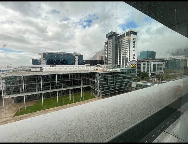 339M² OFFICE TO LET IN FORESHORE